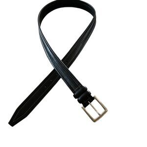Johnston & Murphy Black Leather Center Scored Belt 38